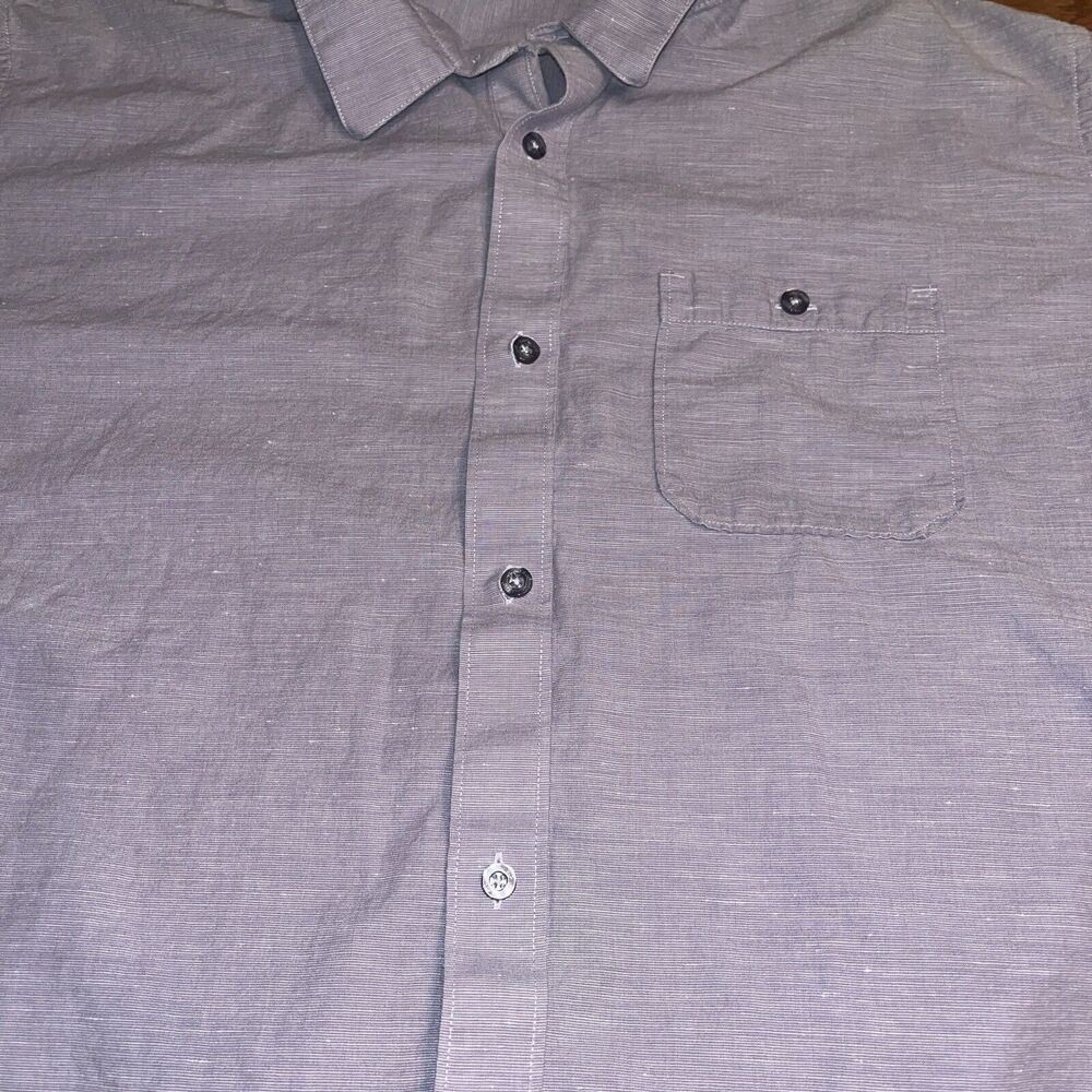 Travis Mathew Shirt Mens XXL Purple Heather Short Sleeve Button - Picture 3 of 5